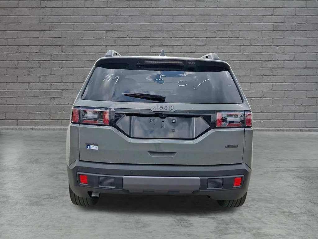 New 2026 Sting-Gray Clearcoat Jeep Overland image 7
