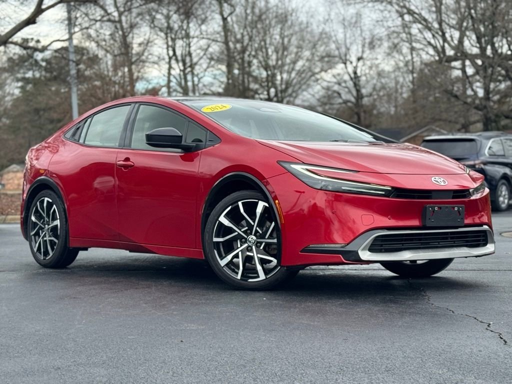 Used 2024 Toyota Prius Prime XSE with VIN JTDACACU3R3012669 for sale in Irmo, SC