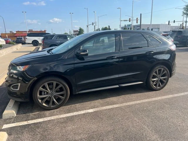 Used 2018 Black Ford Sport image 1