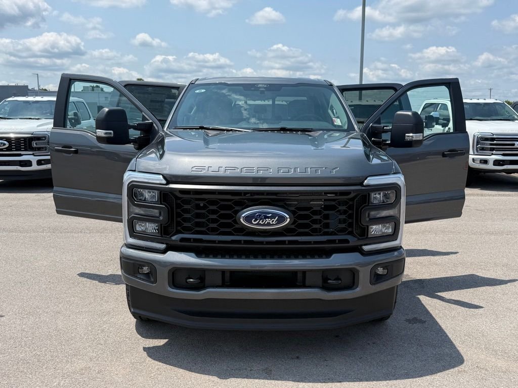 New 2026 Carbonized Gray Metallic Ford F-250® XL image 21