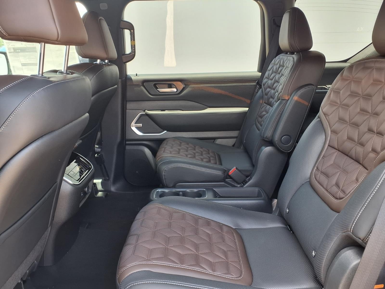 2026 Nissan Armada Platinum Gray at Robbins Nissan
