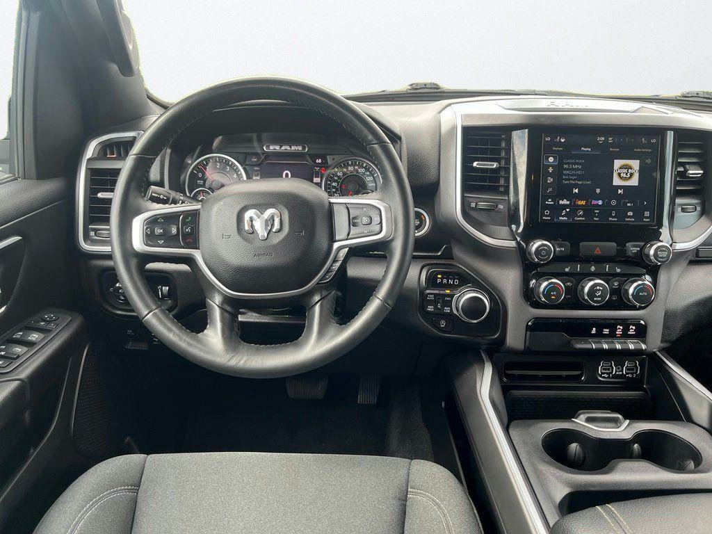 Used 2023 White Ram Big Horn/Lone Star image 19