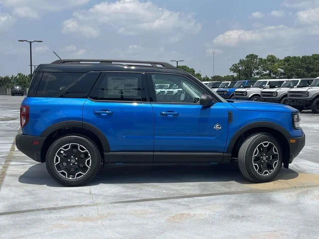 New 2026 Velocity Blue Metallic Ford Outer Banks® image 2