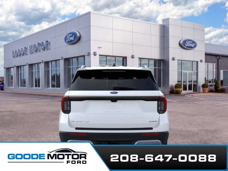 New 2026 Star White Metallic Tri-Coat Ford Platinum™ image 5