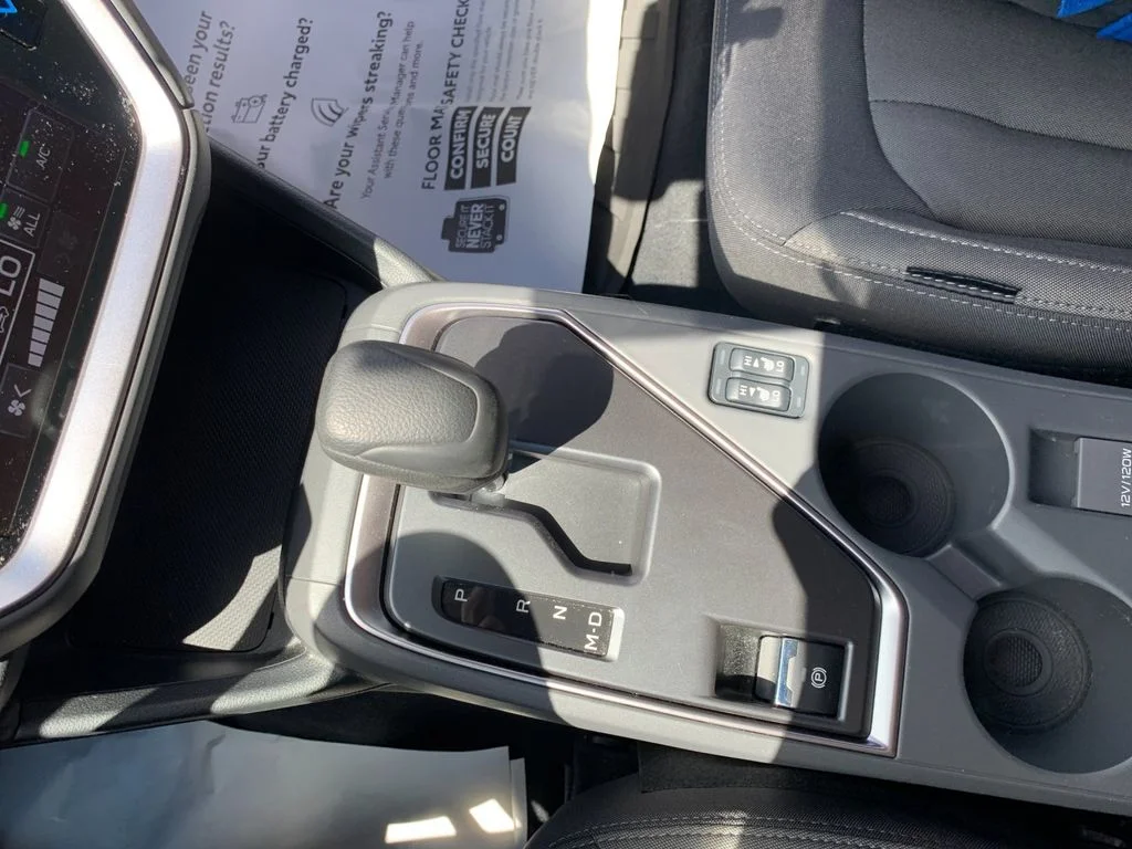 Used 2025 Beige Subaru Premium image 23