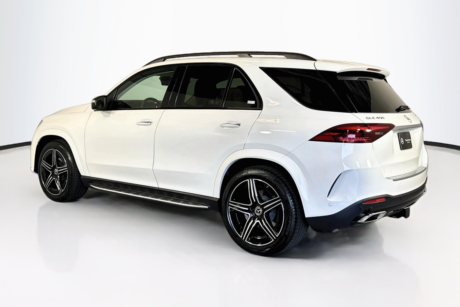 New 2026 Polar White Mercedes-Benz GLE 450 image 7