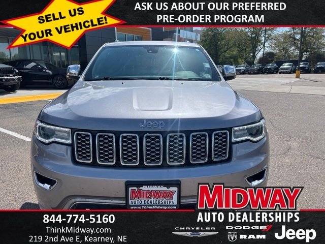 Used 2018 Silver Jeep Overland image 2