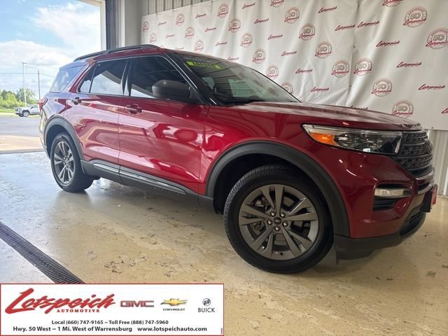 2021 Ford Explorer XLT 4WD's photo