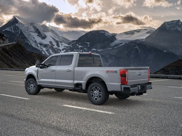 Used 2026 Avalanche Ford Lariat image 4
