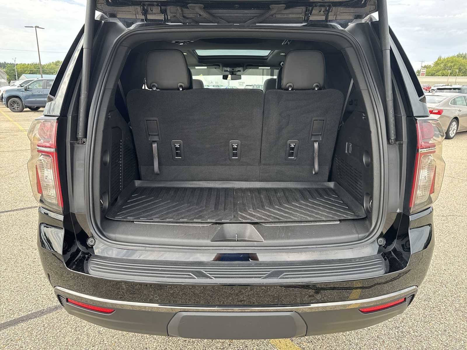 2021 Chevrolet Tahoe Z71 - Photo 21