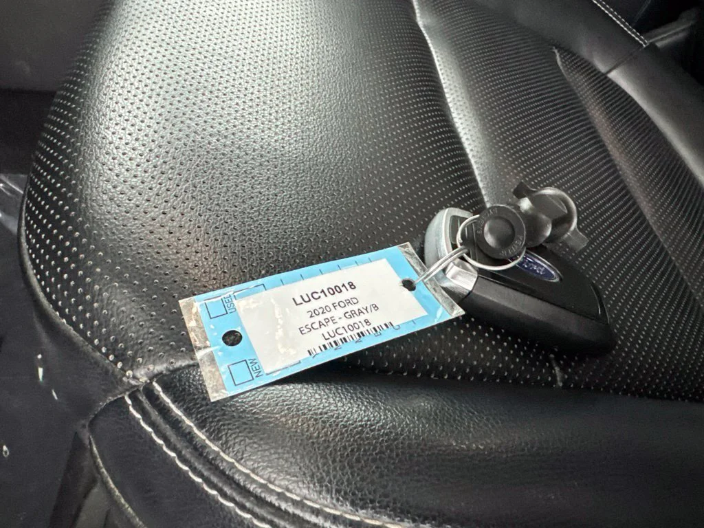 Used 2020 Gray Ford SEL image 31