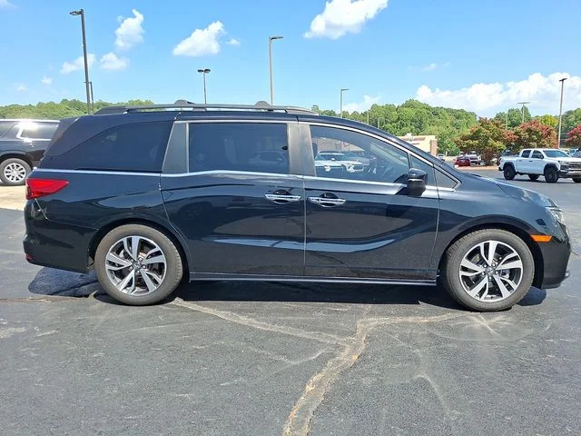 Used 2022  Honda Touring image 7