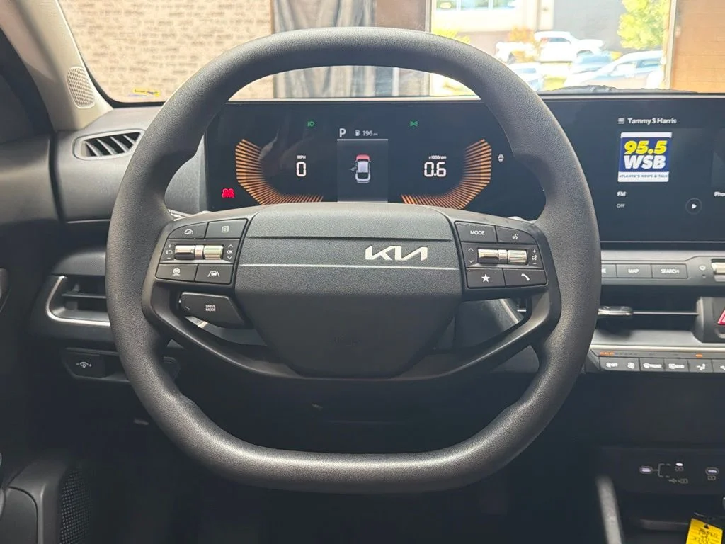 Used 2025 Currant Red Kia LXS image 19