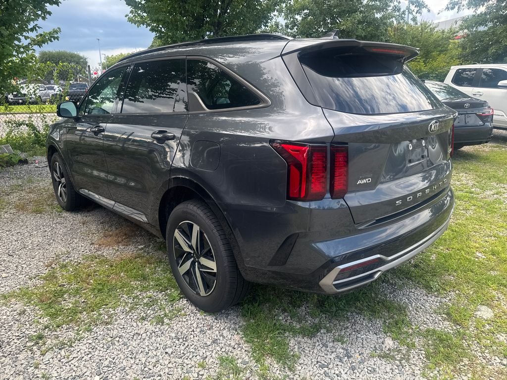 Used 2021 Gray Kia EX image 6