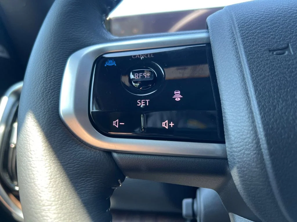 2026 Nissan Armada Platinum - Photo 11