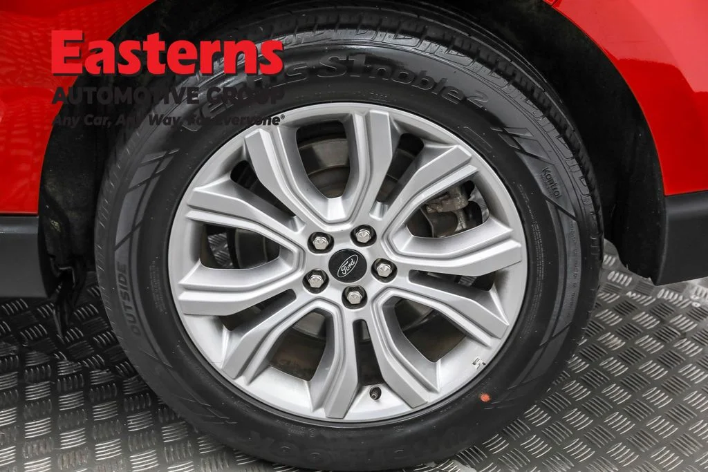 Used 2024 Red Ford Titanium image 32