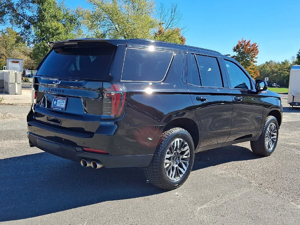Used 2025 Black Chevrolet Z71 image 12