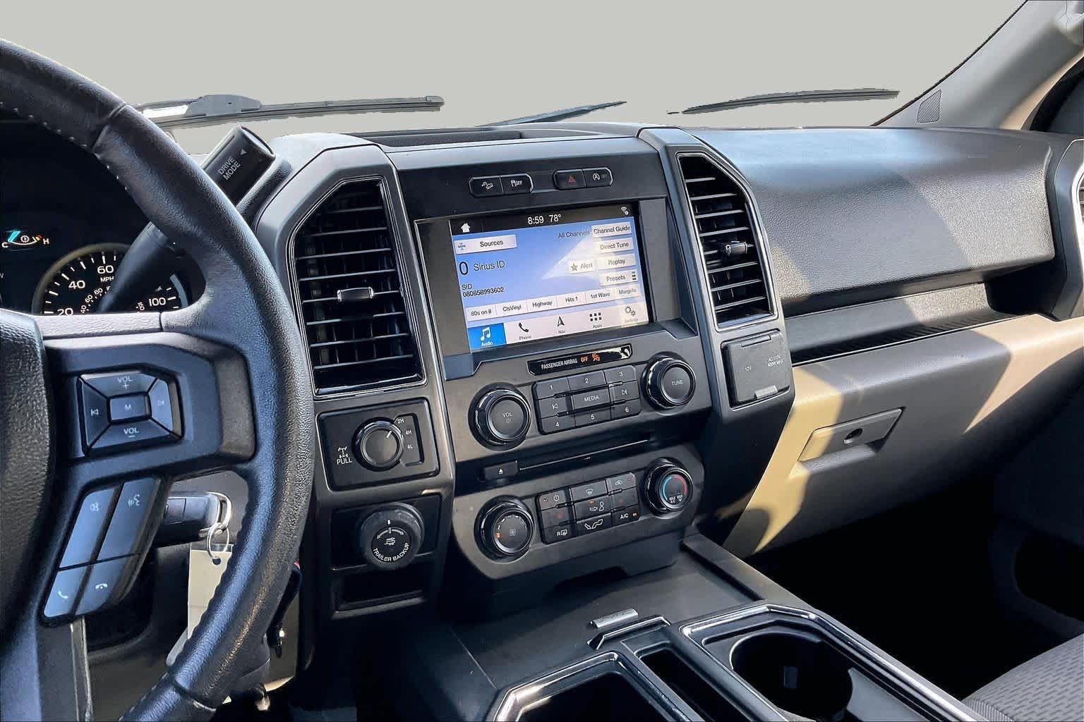 Used 2018 Magnetic Metallic Ford XLT image 7
