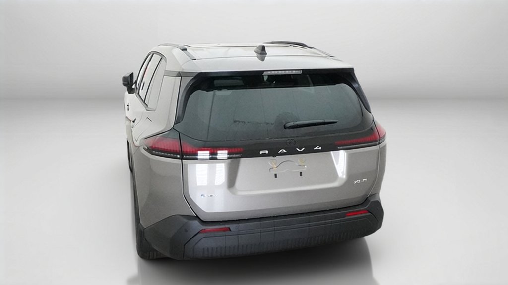 New 2026 Meteor Shower Toyota XLE Premium image 13