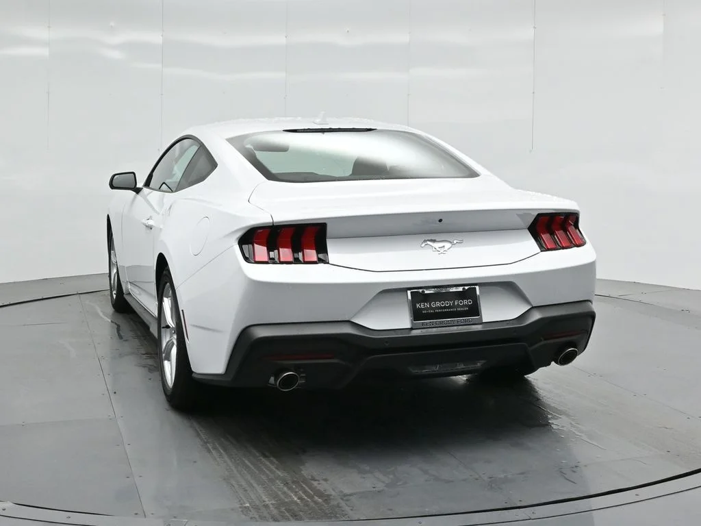 New 2026 Oxford White Ford EcoBoost image 23