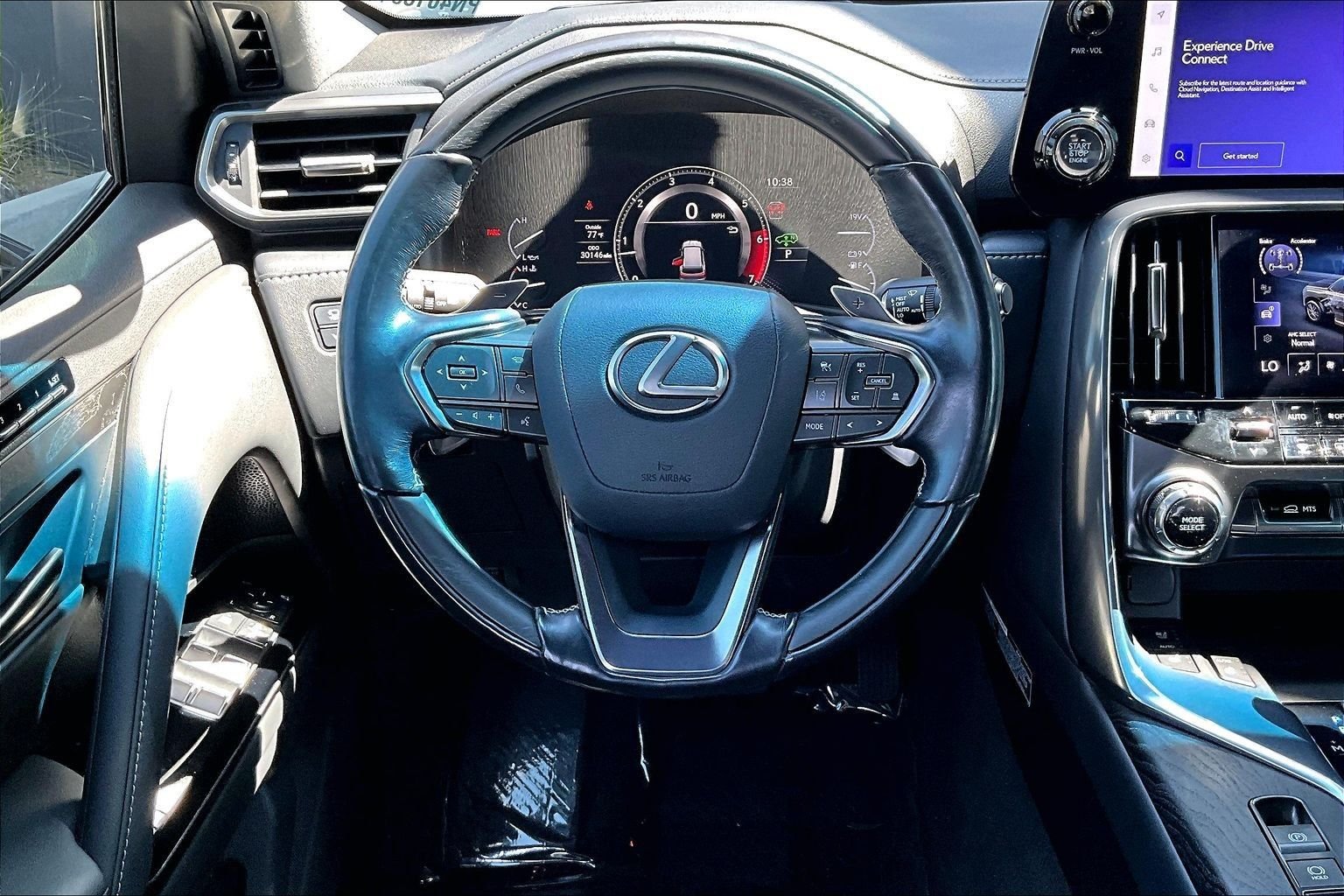 Used 2022 White Lexus 600 Ultra Luxury image 5