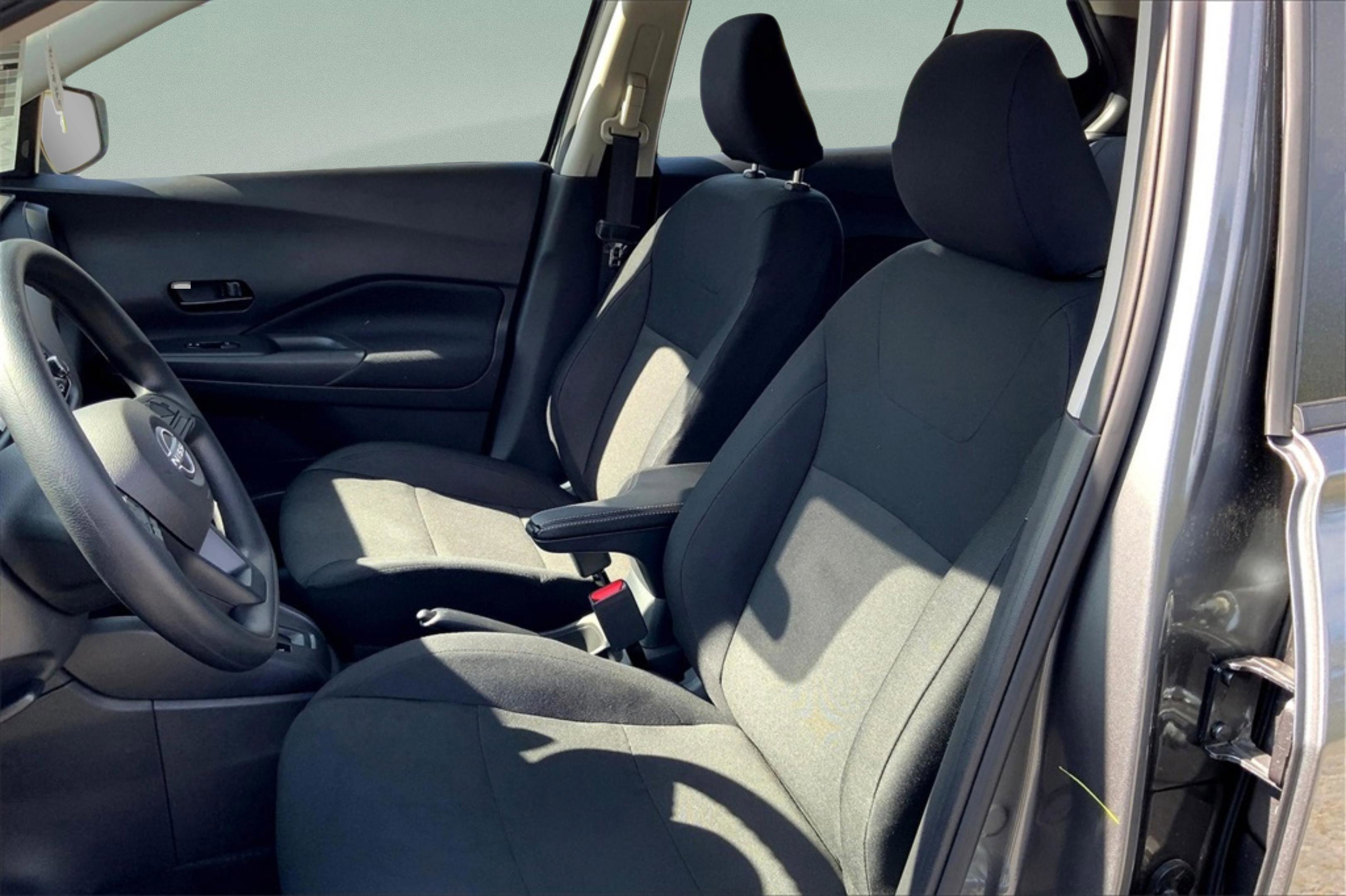 2025 Nissan KICKS PLAY Base - Photo 9
