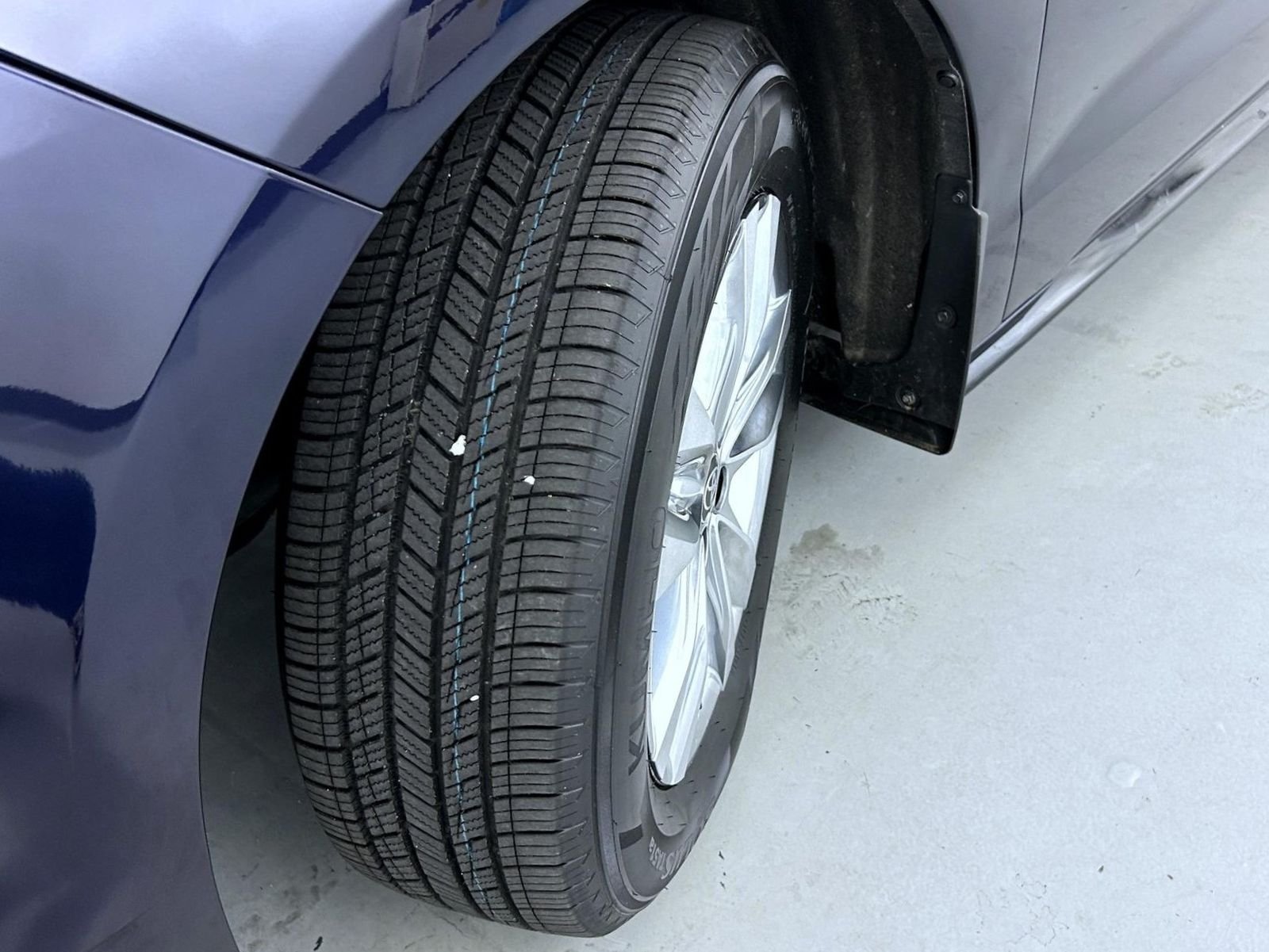 Used 2025 Blue Toyota Limited image 27