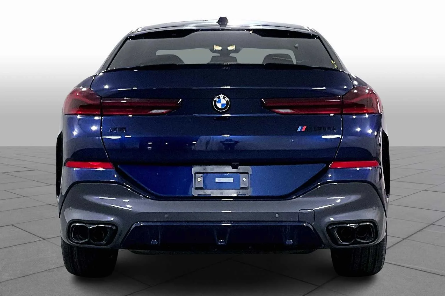 New 2026 Tanzanite Blue II Metallic BMW M60i image 4