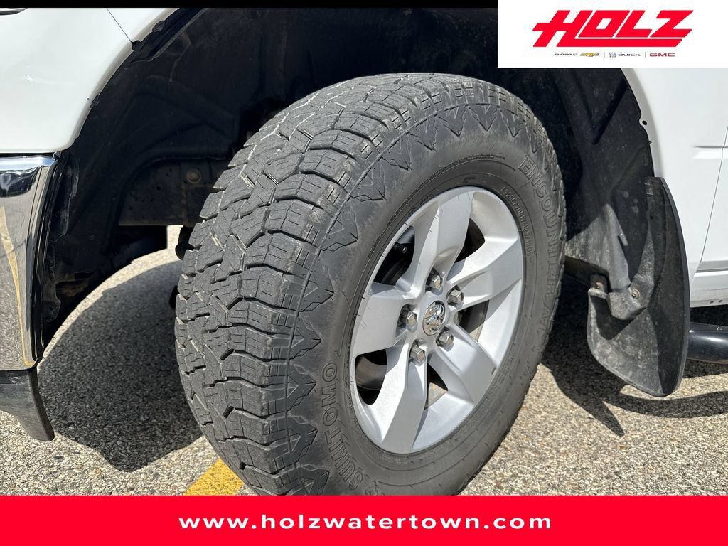 Used 2023 White Ram SLT image 3