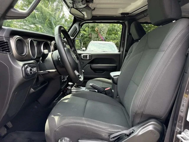 Used 2018 Gray Jeep Unlimited Sport S image 13