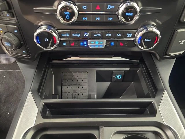 New 2026 Star White Metallic Tri-Coat Ford F-450® Platinum® image 35