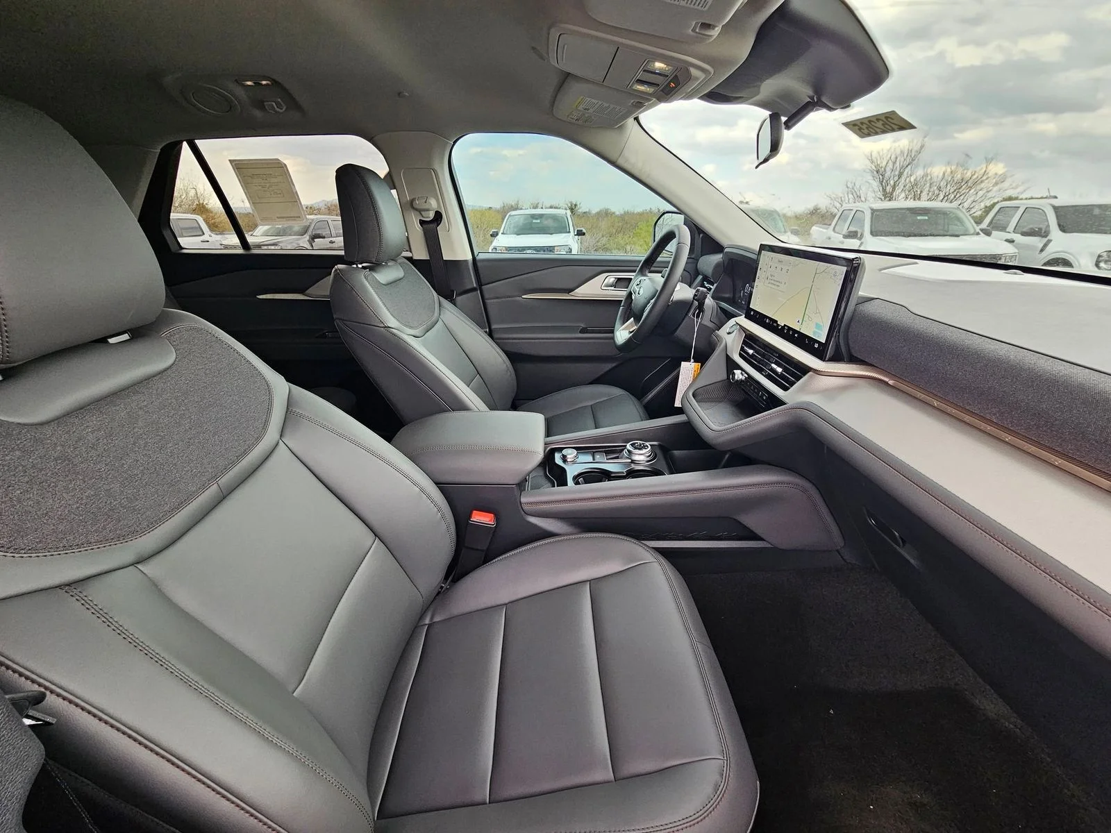 New 2026 Vapor Blue Metallic Ford Active image 27