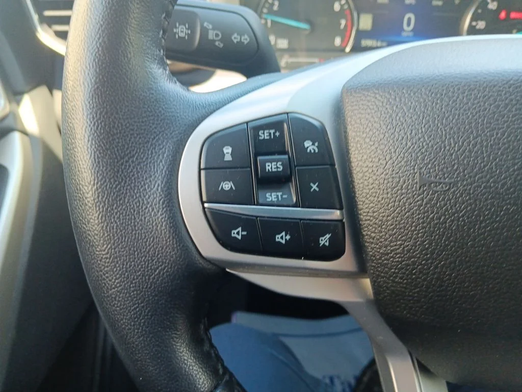 Used 2023 Stone Blue Metallic Ford Limited image 19