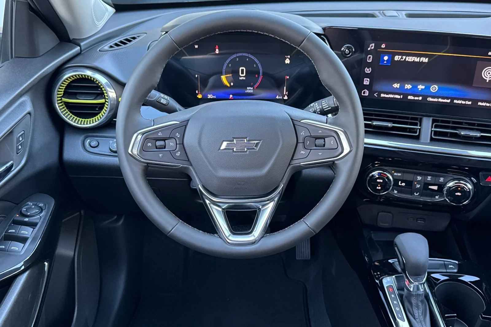 2026 Chevrolet Trax Activ - Photo 13