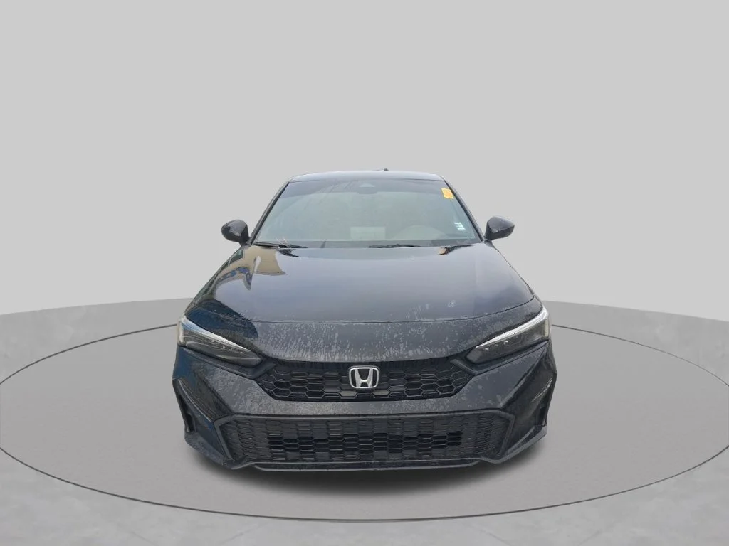 Used 2025  Honda Sport image 2