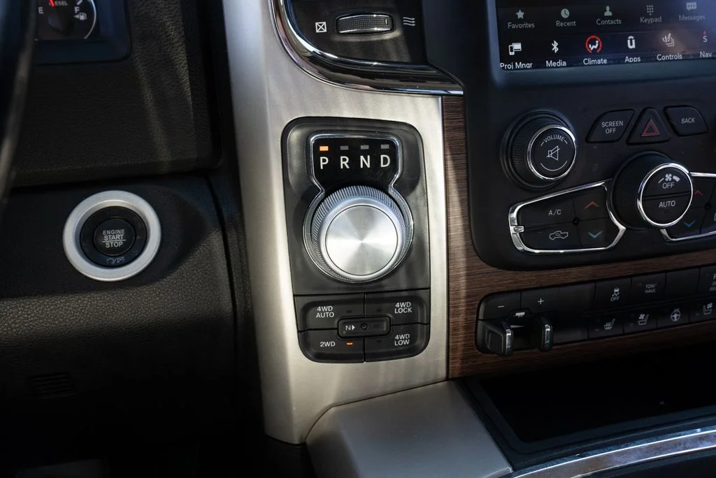 Used 2018 Silver Ram Laramie image 18