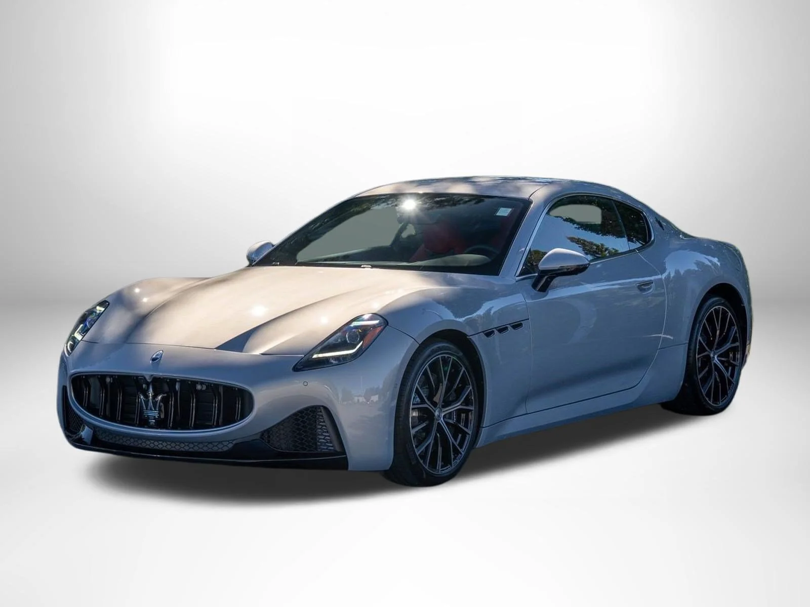 New 2026 Bianco Astro Metallic Maserati  image 6