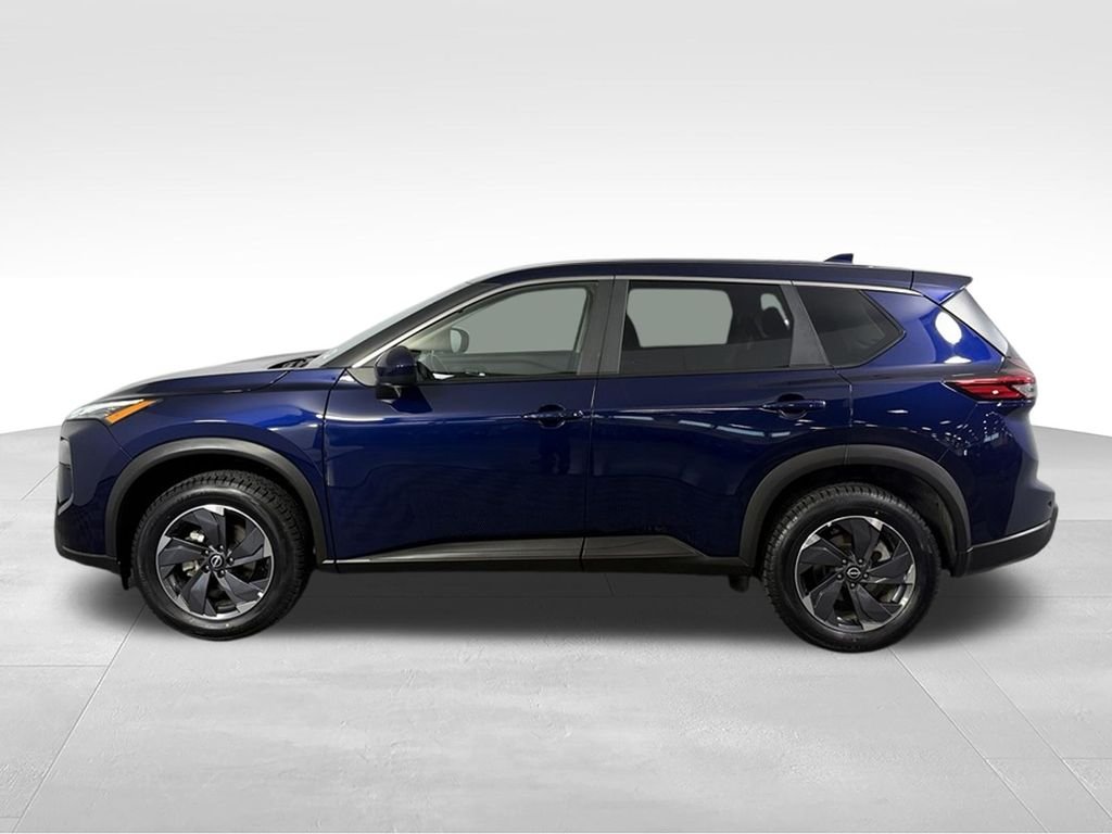 2025 Nissan Rogue SV - Photo 10