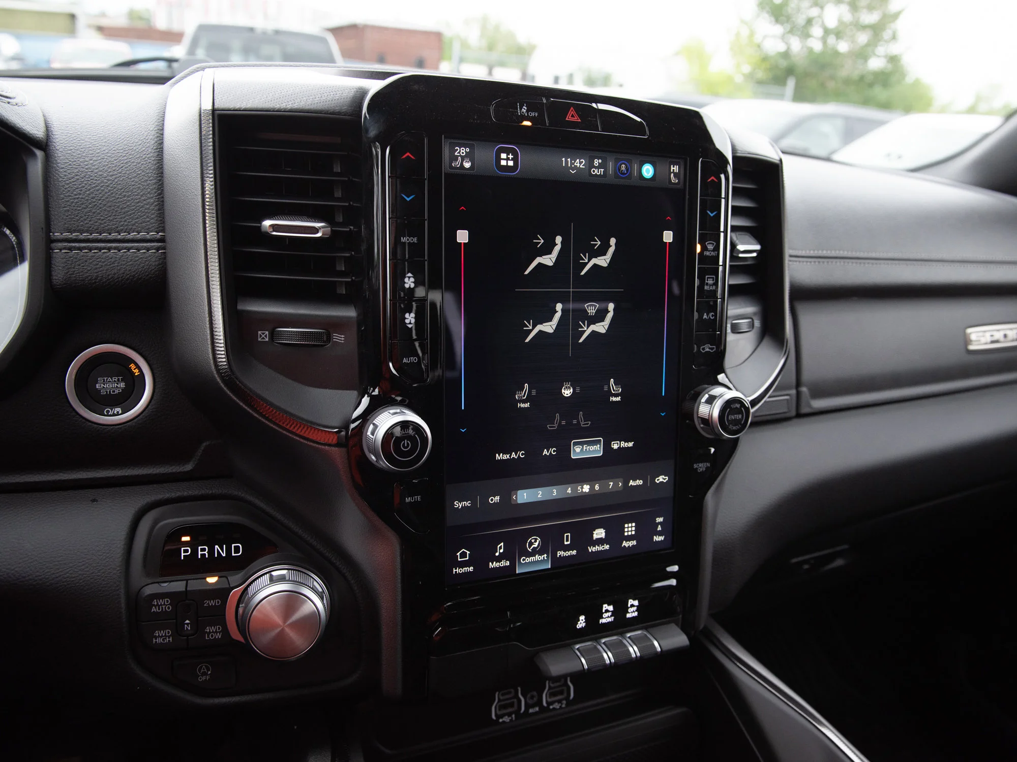 New 2026 Black RAM Sport* image 16