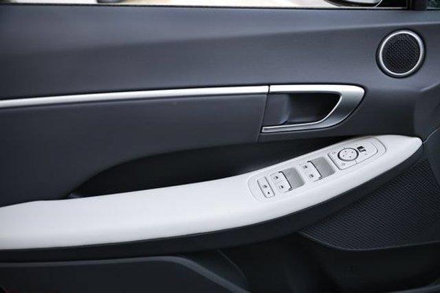 New 2026 Carbon Blue Hyundai SEL image 8