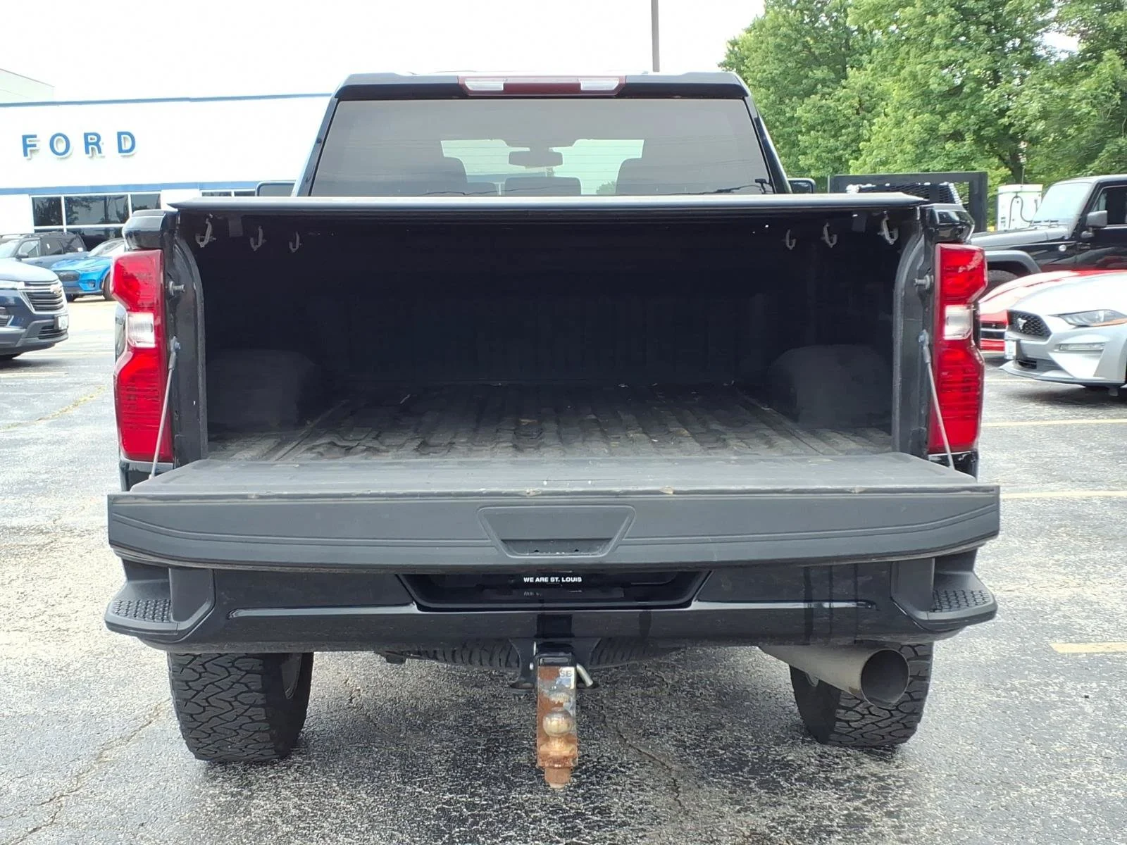 Used 2023 Black Chevrolet Custom image 28