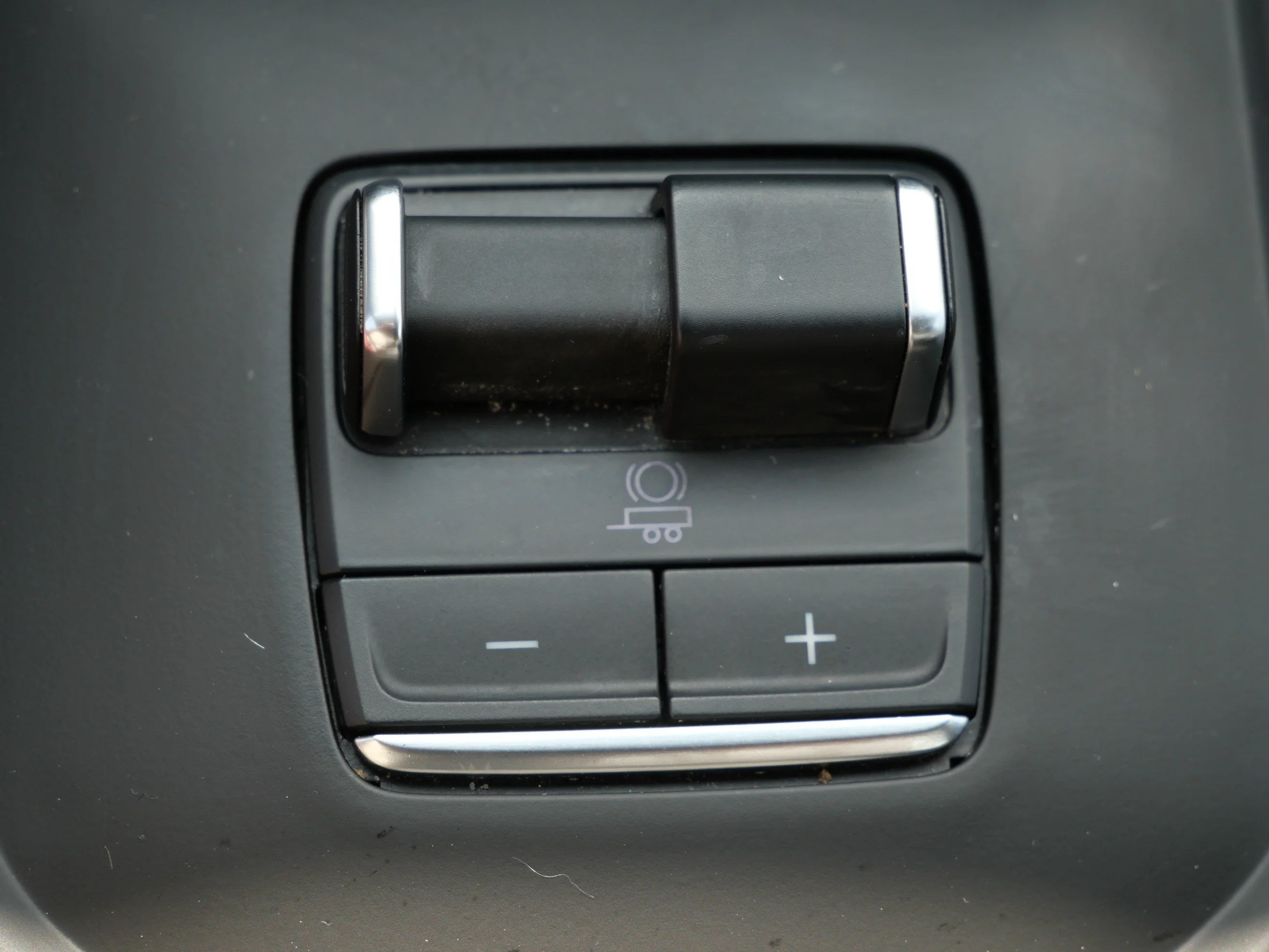 Certified Used 2024 Onyx Black GMC Denali image 31