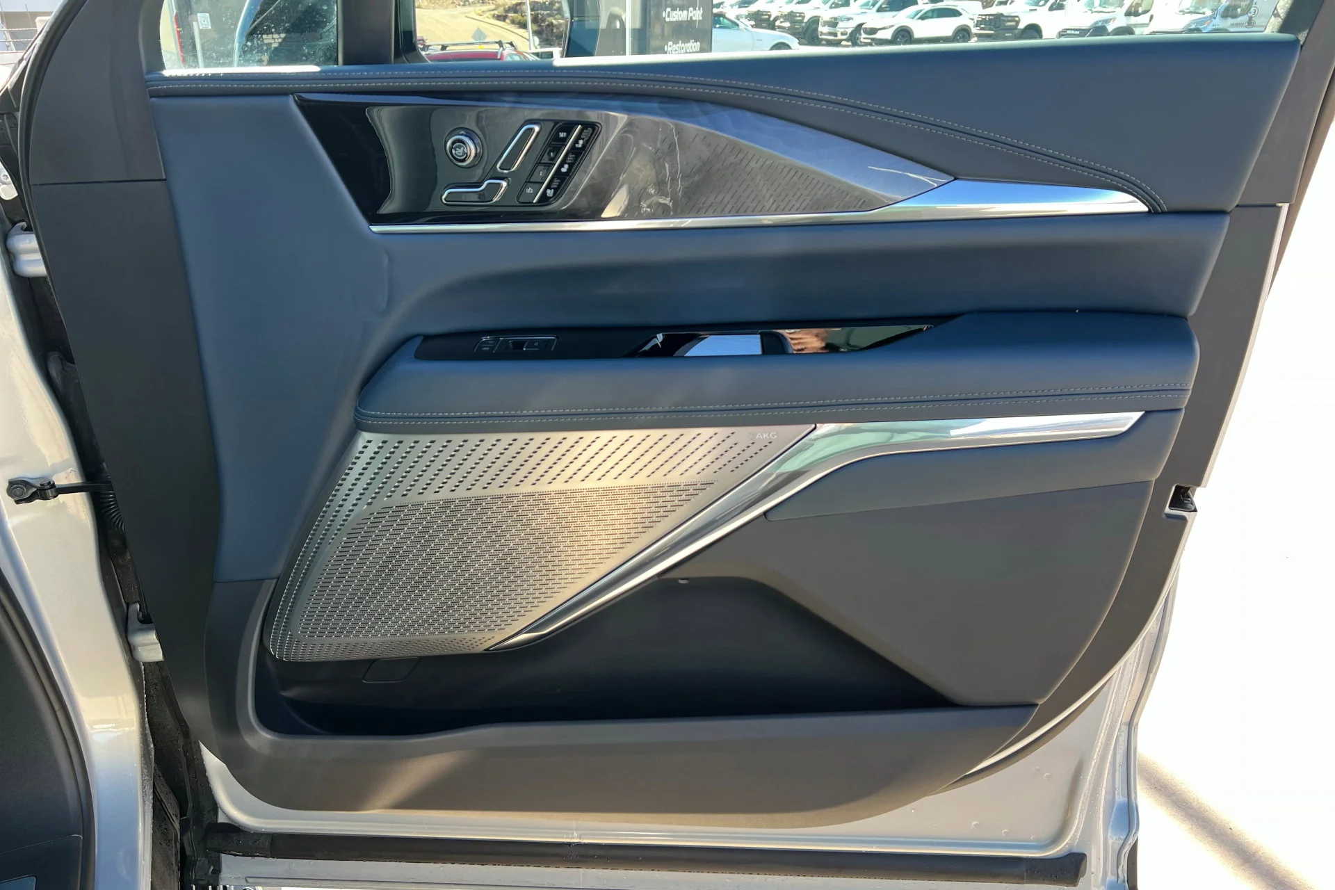 2025 Cadillac Escalade IQ Sport 2 - Photo 24