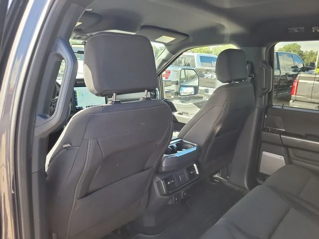 Used 2022 Gray Ford XLT image 13