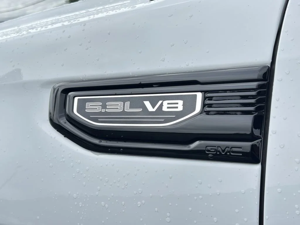 New 2026 Summit White GMC Elevation image 10