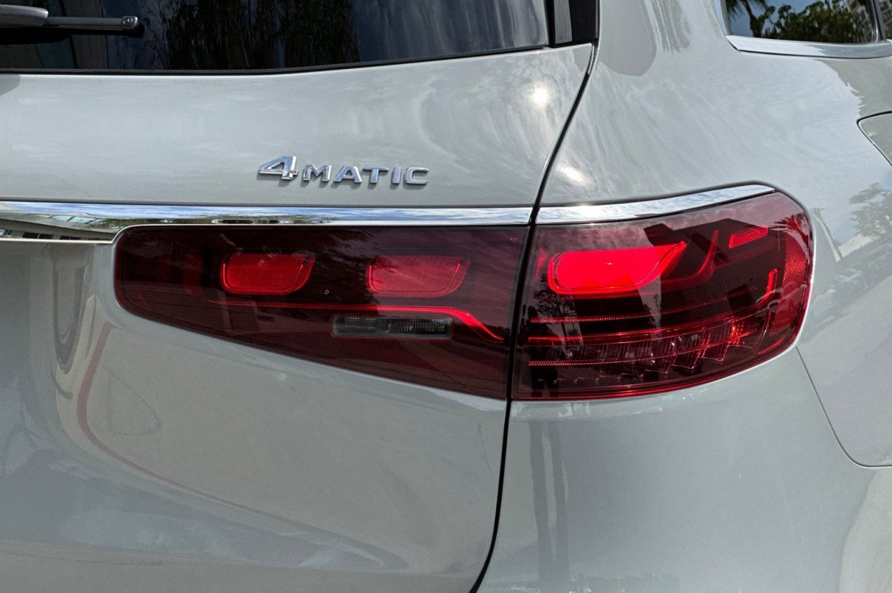 New 2026 MANUFAKTUR Alpine Grey Mercedes-Benz GLS 450 4MATIC® SUV image 28
