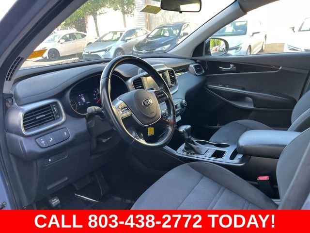 Used 2020 Silver Kia LX image 6