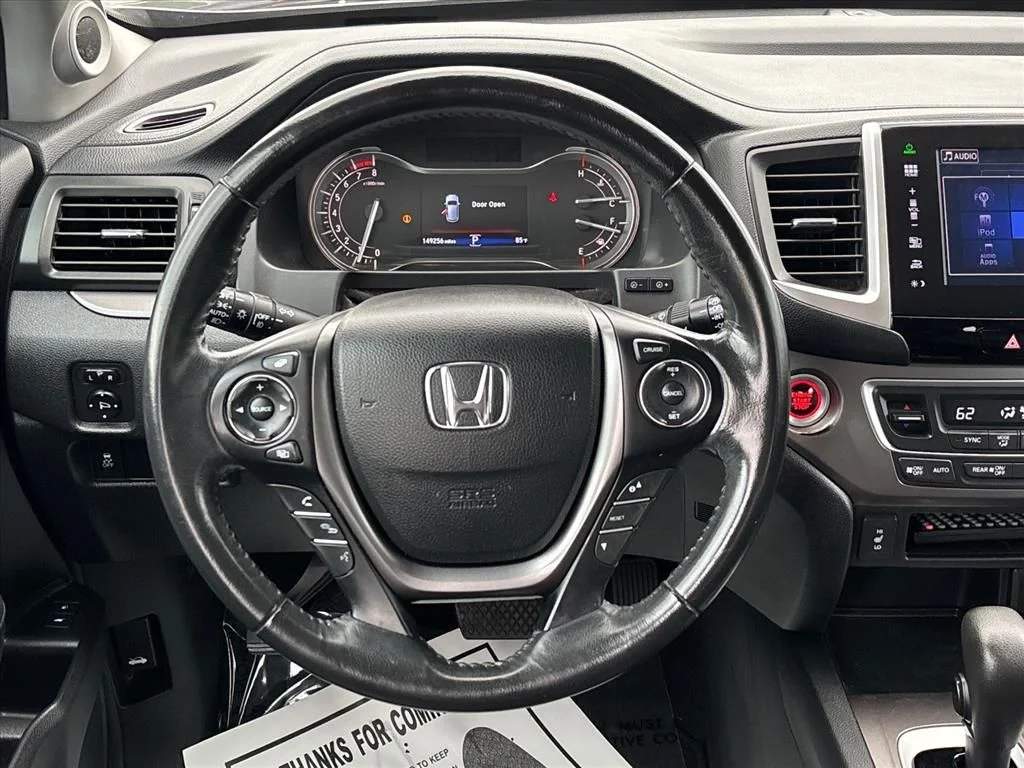 Used 2016  Honda EX-L image 23