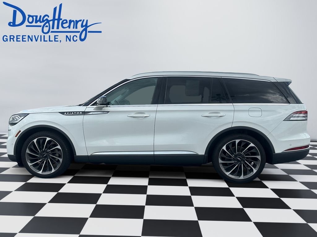 Used 2020 White Lincoln Reserve image 2