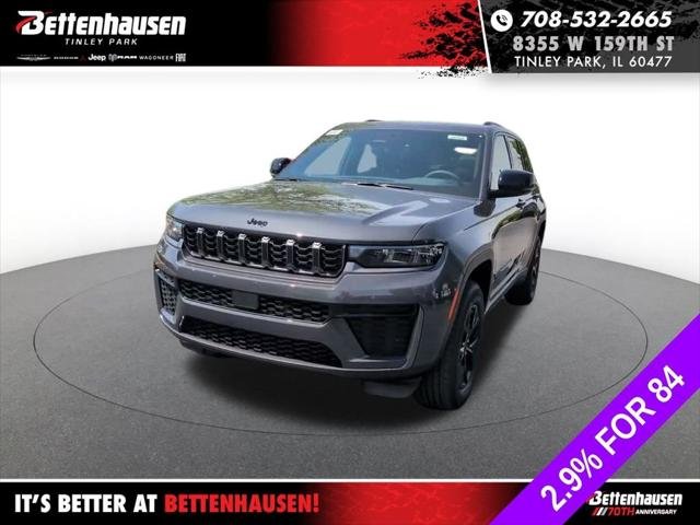 New 2026 Baltic Gray Metallic Clear-Coat Exterior Paint Jeep Laredo image 13